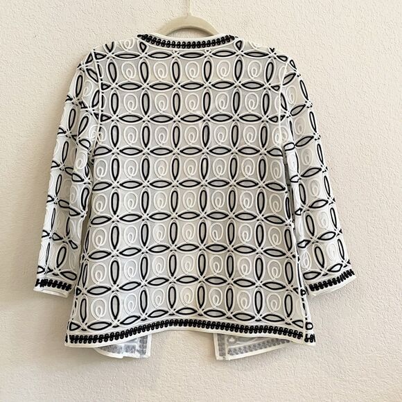 Chicos Travelers Women’s Black White  Jacket Chicos Size 00 US Size 2 Soutache - Picture 8 of 8